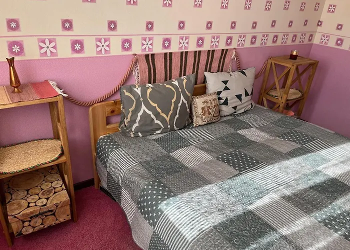 Cosy Room Puessi Town